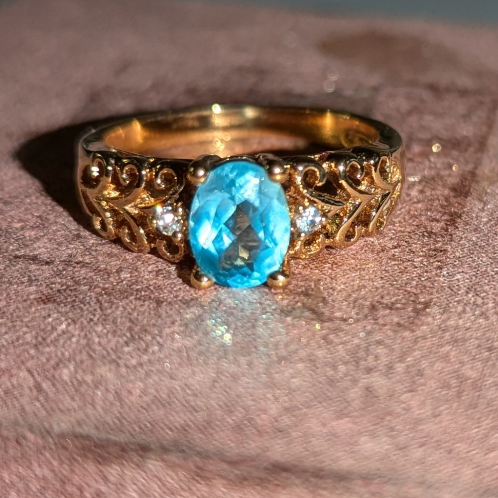 Aquamarine color goldstone ring size 8